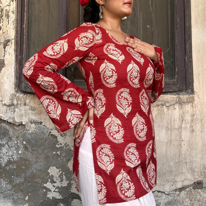 GULZAR KURTI